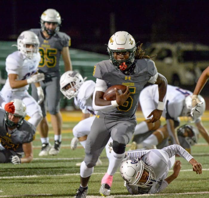 Kamarri Robinson left a trail of would-be tacklers behind during Friday's 45-34 Homecoming win over Dublin.